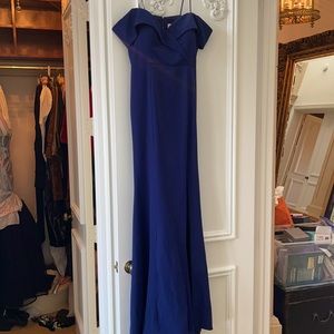Beautiful Samantha Rose gown in navy blue size 12